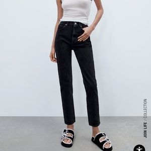 Zara Classic Mom Fit Jean